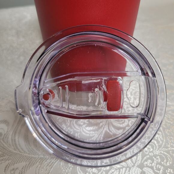 Personalized Melissa tumbler dark red stainless steel travel mug double walled - Picture 8 of 9